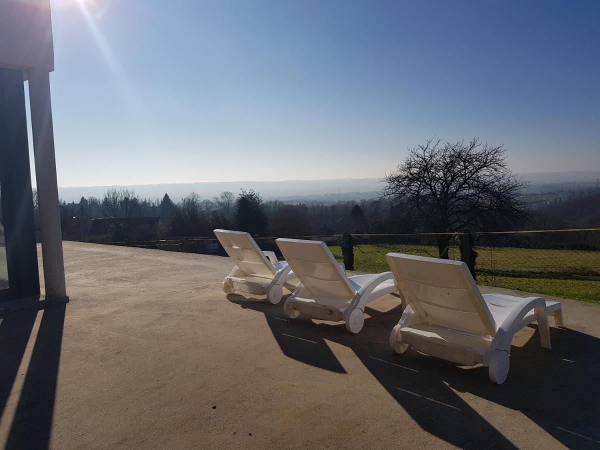 Magnifique Villa Avec Piscine Interieure Saint-Pois Екстериор снимка